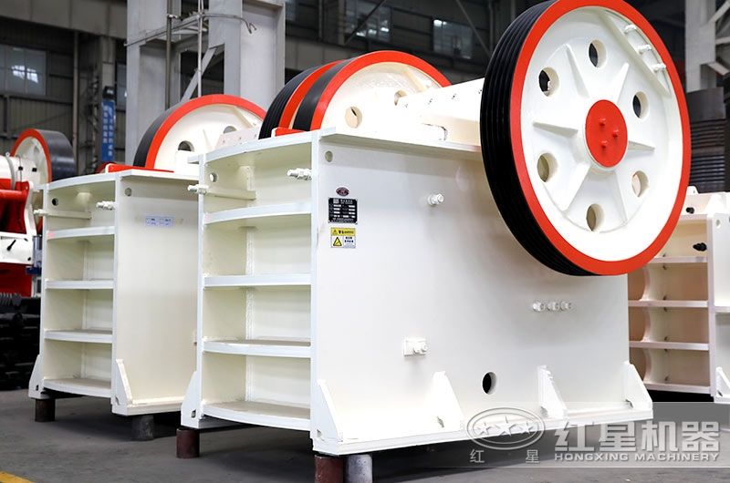 有老虎口之稱，破碎物料廣泛的顎破機(jī)